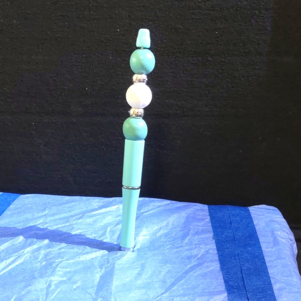 HANDMADE BEADED PENS COLOR TIFFANY BLUE TOPPER IS REMOVABLE GREAT GIFT